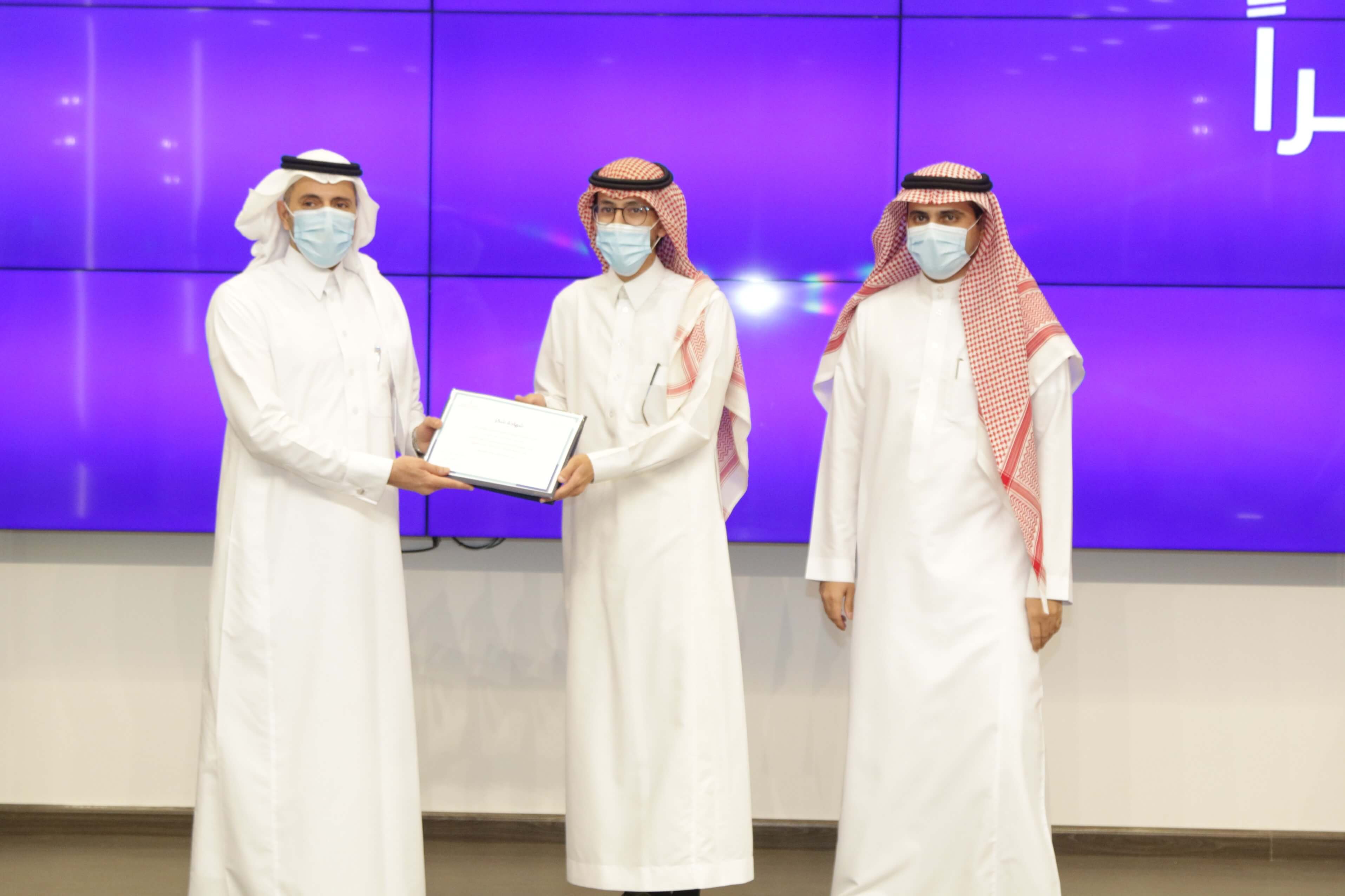 His Excellency the Governor honors the transferees to SDAIA