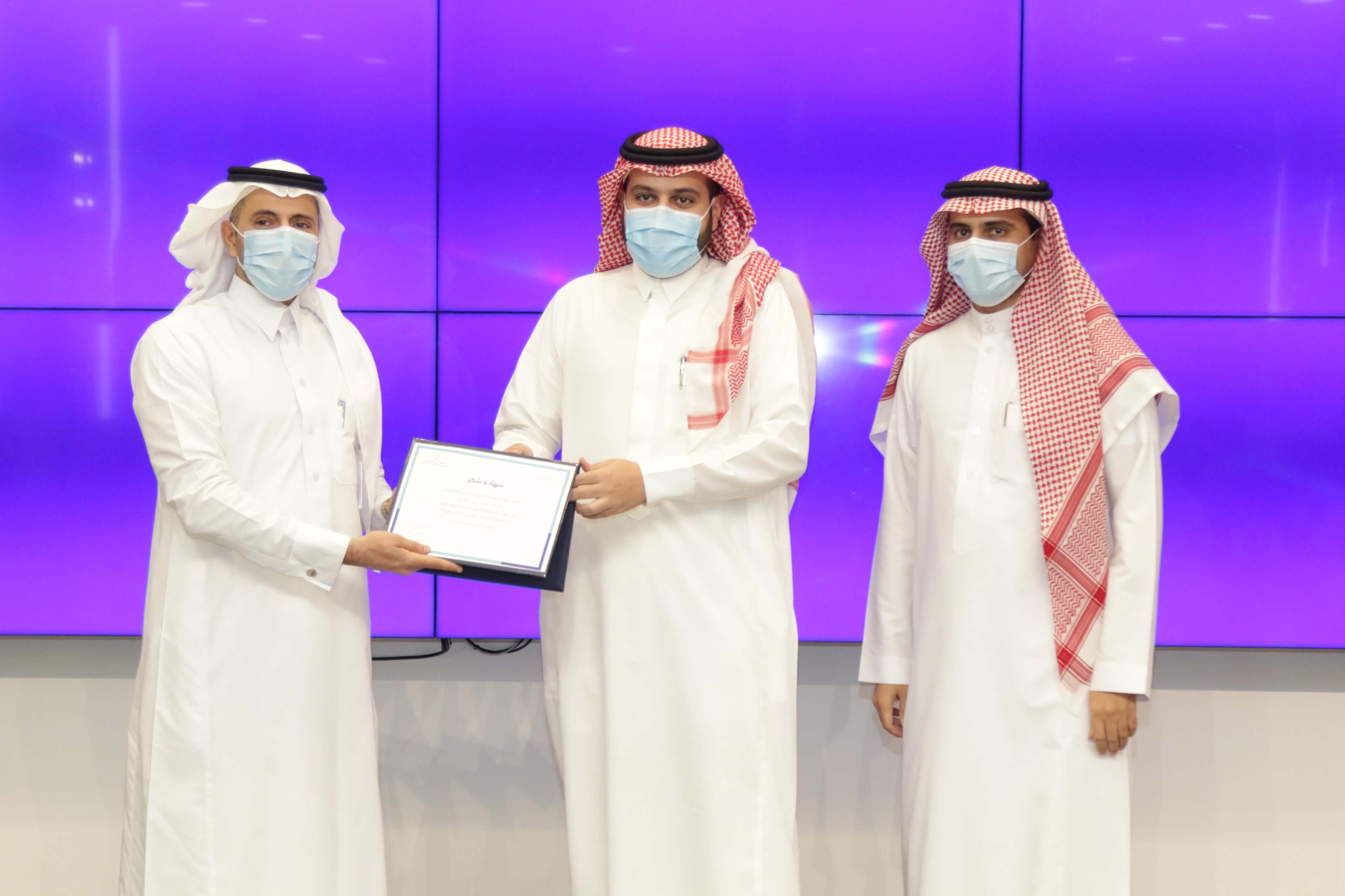 His Excellency the Governor honors the transferees to SDAIA