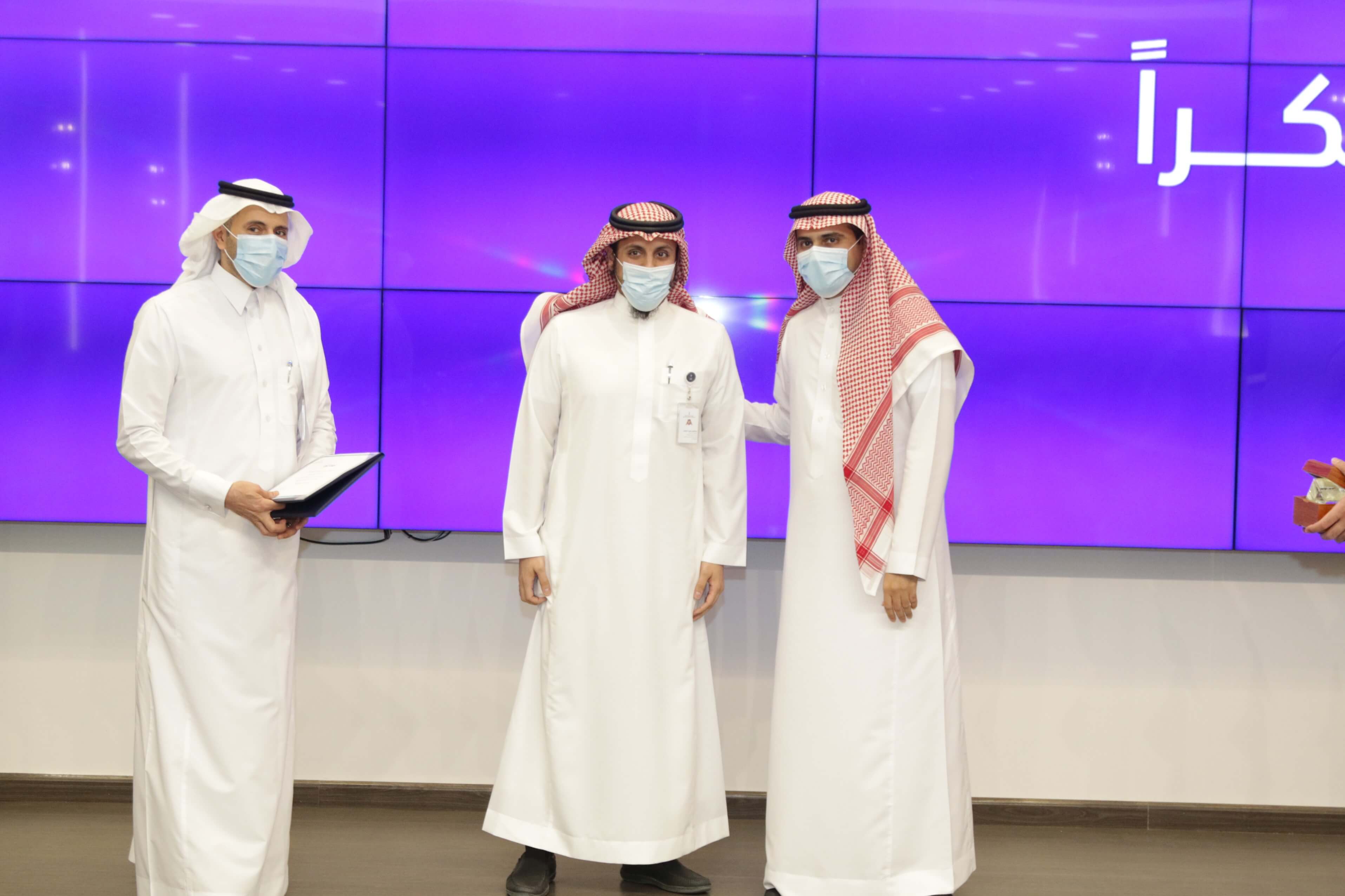 His Excellency the Governor honors the transferees to SDAIA