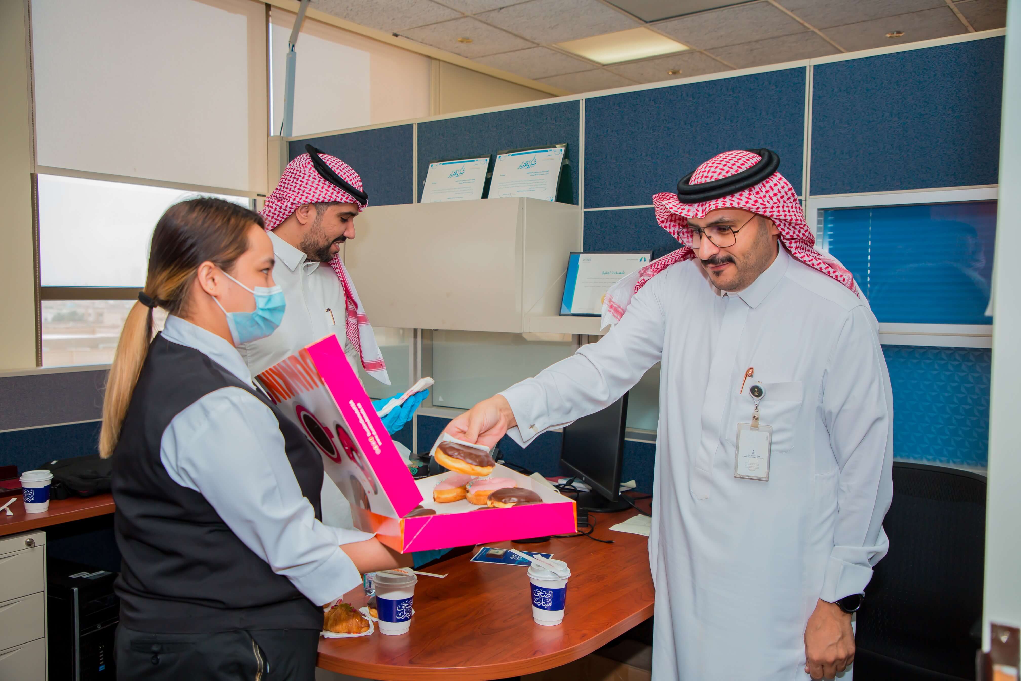 Giving Eid al-Adha sweets 2022