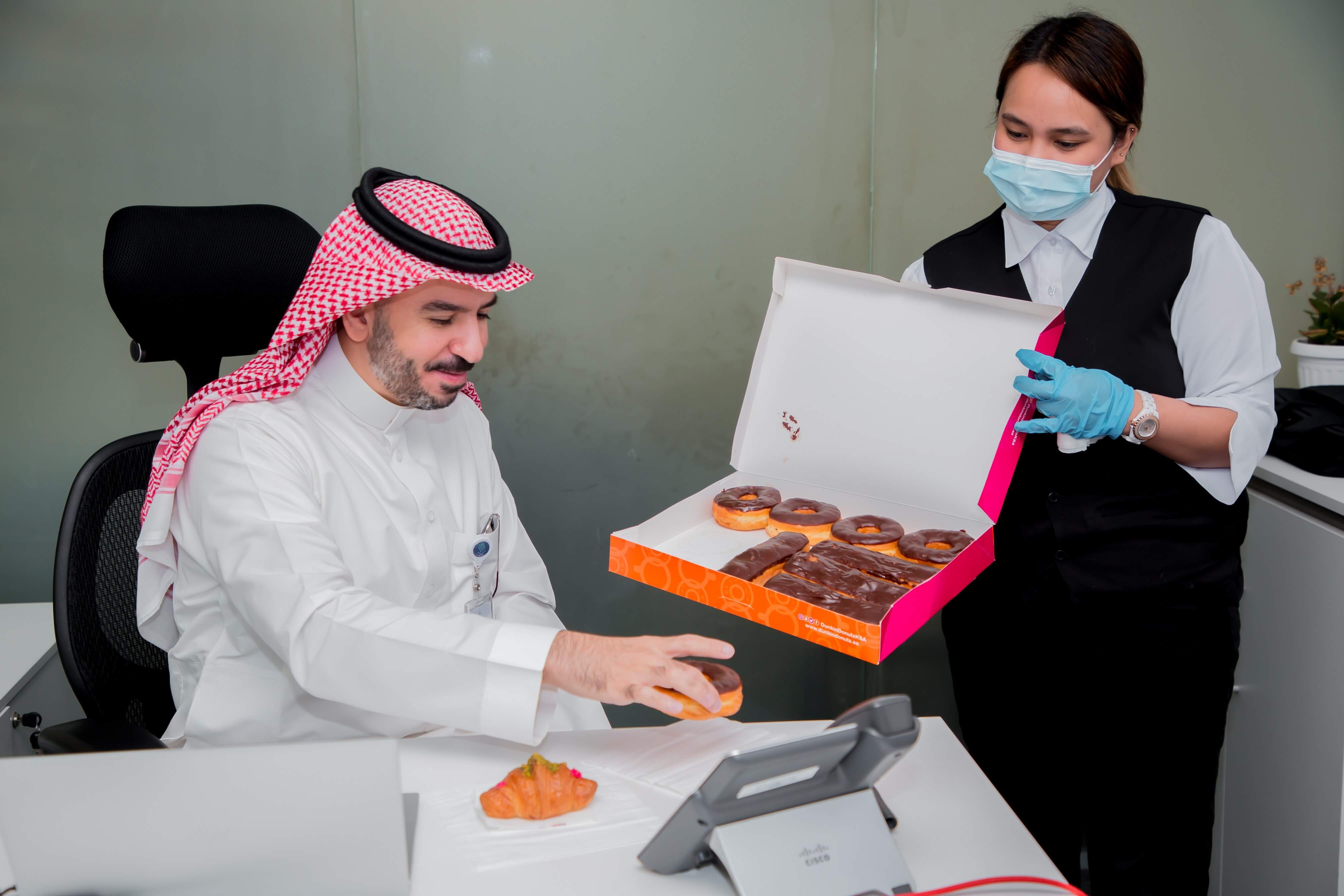 Eating Eid sweets on Eid Al-Adha 2022