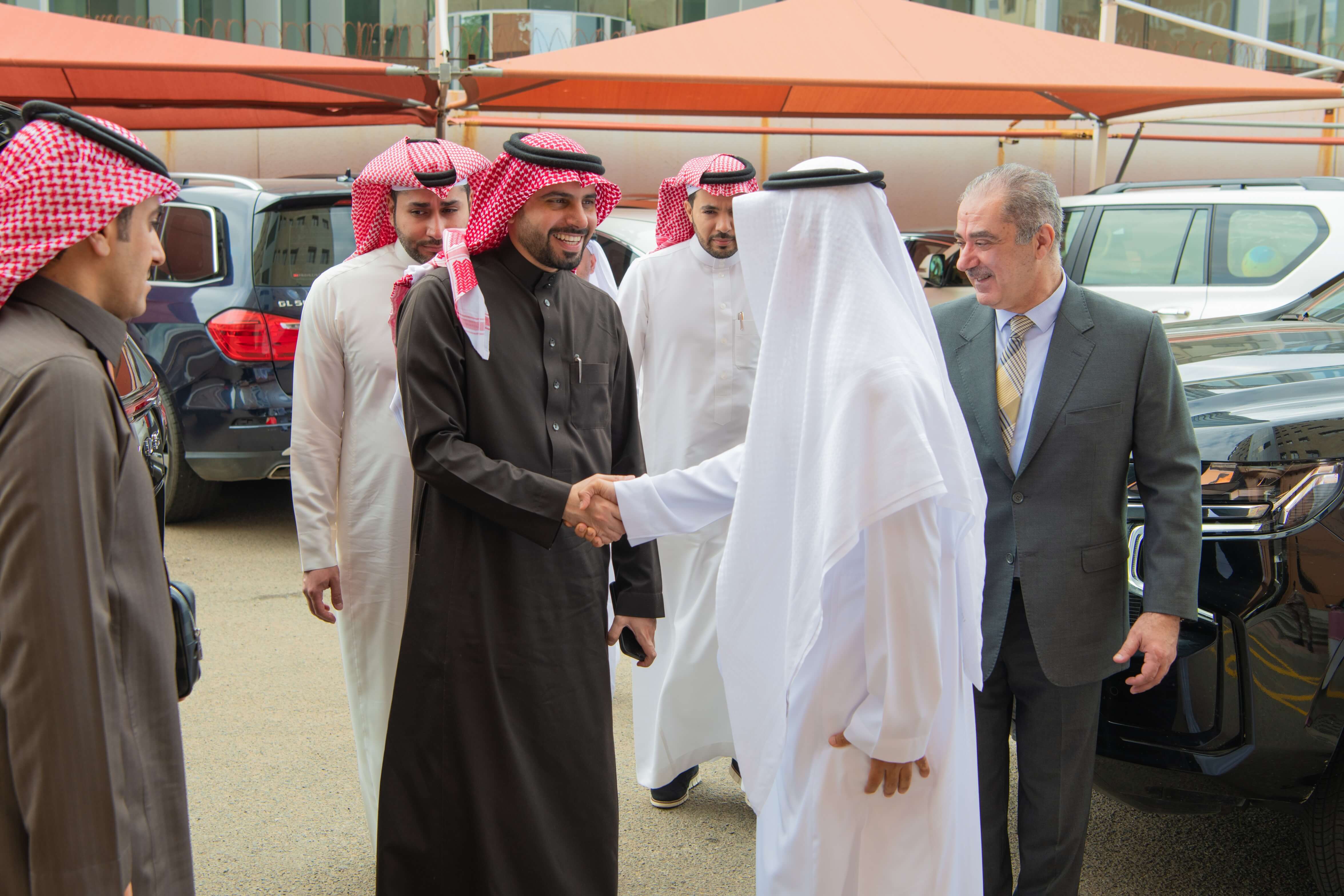 The arrival of His Excellency Governor Ahmed Alsuwaiyan 